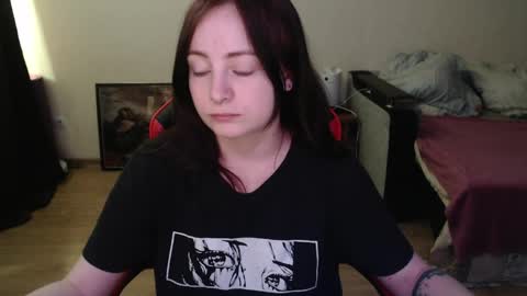 Laralianna online show from May 20, 11:38 am
