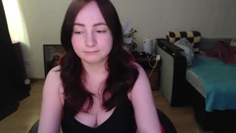 Laralianna online show from May 24, 10:31 am