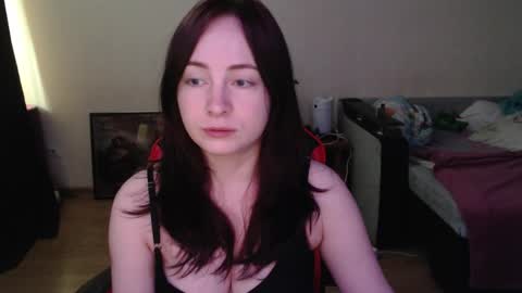 Laralianna online show from May 27, 11:18 am