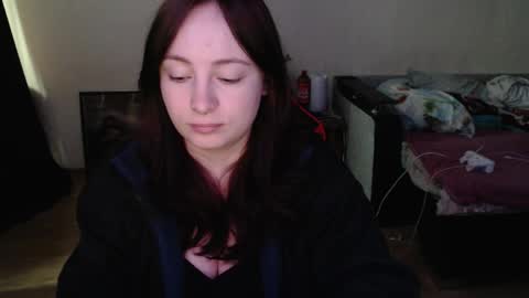 Laralianna online show from May 29, 9:29 am