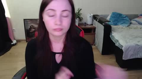 Laralianna online show from June 15, 11:56 am