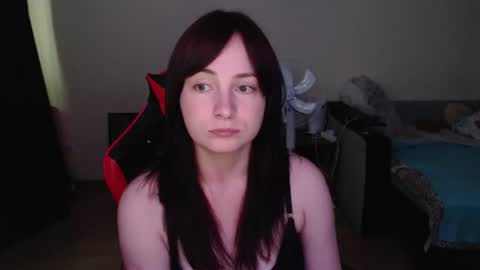 Laralianna online show from July 4, 4:35 pm