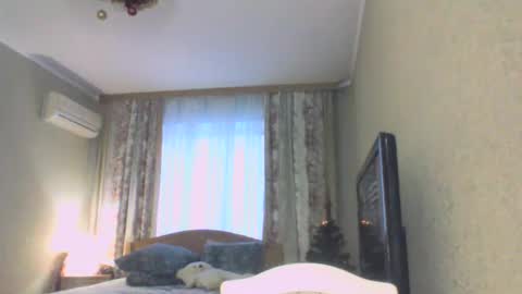 laramrs online show from January 17, 1:38 pm