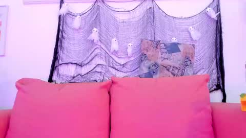 Lara Murphy online show from October 22, 10:53 pm