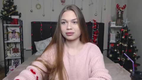 LaraPika online show from December 17, 6:03 pm