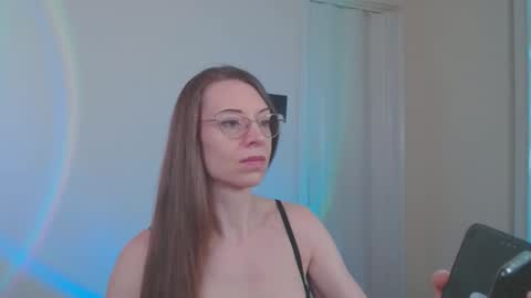 larawintersxxx online show from April 5, 2:58 pm