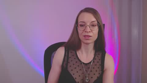 larawintersxxx online show from May 9, 9:20 pm