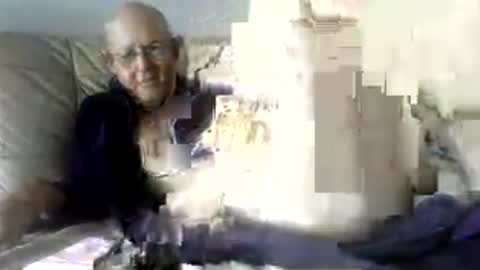 Snapshot of largerthan chatting on July 19, 3:32 am largerthan- say hi on entry online show from July 19, 3:32 am