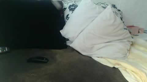 Lariss online show from April 5, 9:39 am