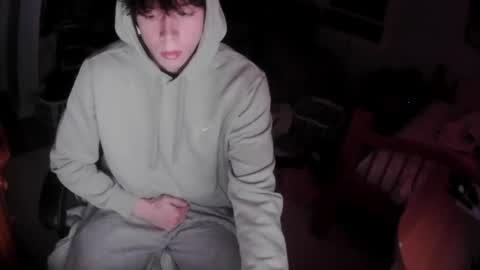 Snapshot of larrymcberran2 chatting on November 16, 7:03 am larrymcberran2 online show from November 16, 7:03 am