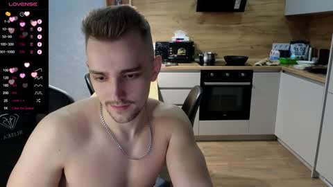 Snapshot of larstar01 chatting on January 23, 8:13 pm Lars online show from January 23, 8:13 pm