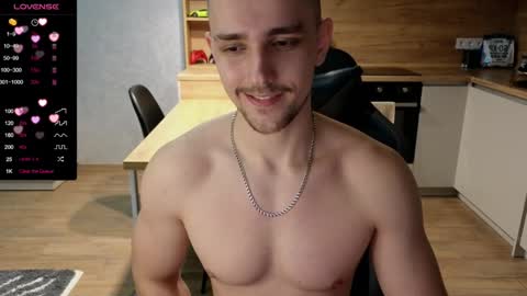 Snapshot of larstar01 chatting on January 26, 8:34 pm Lars online show from January 26, 8:34 pm