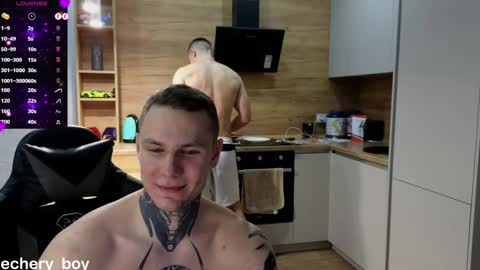 Snapshot of larstar01 chatting on February 24, 2:19 am Lars online show from February 24, 2:19 am