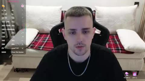 Snapshot of larstar01 chatting on March 13, 8:37 pm Lars online show from March 13, 8:37 pm