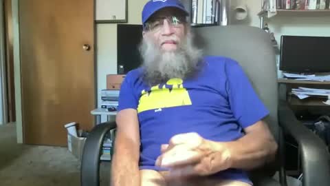 chris online show from October 7, 7:11 pm