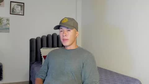 Snapshot of lass_nazar chatting on March 4, 2:06 am lass_nazar online show from March 4, 2:06 am