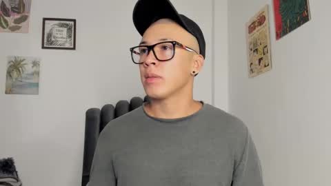 Snapshot of lass_nazar chatting on September 18, 1:18 am lass_nazar online show from September 18, 1:18 am