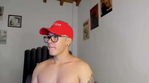 Snapshot of lass_nazar chatting on September 30, 1:32 am lass_nazar online show from September 30, 1:32 am