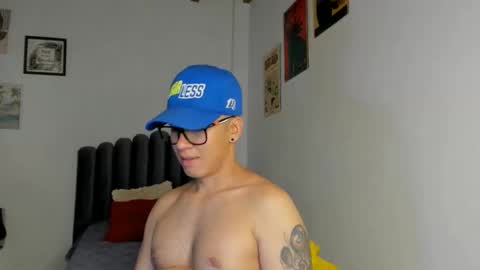 Snapshot of lass_nazar chatting on March 14, 1:23 am lass_nazar online show from March 14, 1:23 am