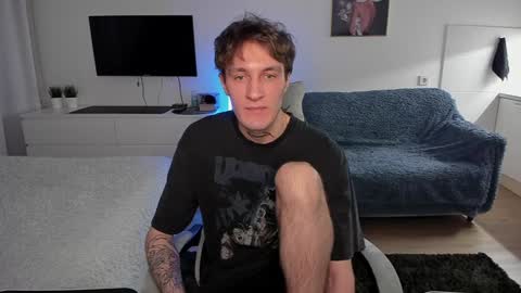 Snapshot of lastnight4you chatting on December 10, 10:47 pm acie online show from December 10, 10:47 pm