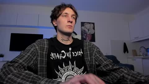 Snapshot of lastnight4you chatting on February 8, 4:04 pm acie online show from February 8, 4:04 pm