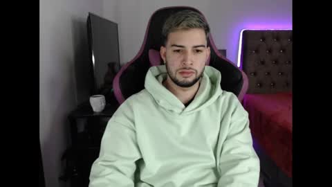 YOUR BABY online show from December 15, 10:04 pm