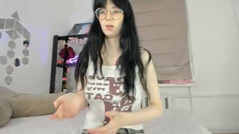 Alice online show from August 2, 9:13 pm