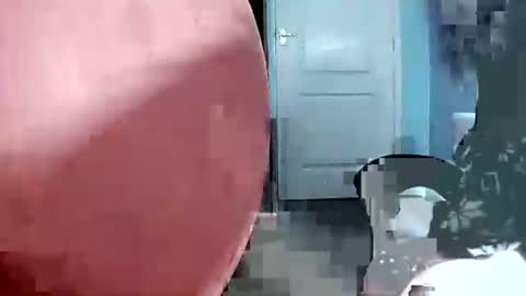 latexchris77 online show from March 7, 2:14 pm