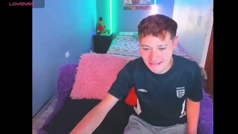 latin_boysxxx_ online show from February 25, 7:56 pm