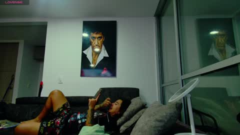 Snapshot of latin_couple77 chatting on January 24, 2:49 am Sara y Andy online show from January 24, 2:49 am