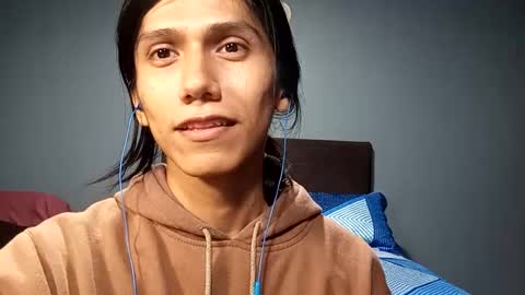 Snapshot of latin_shado chatting on October 8, 7:17 am Shado online show from October 8, 7:17 am