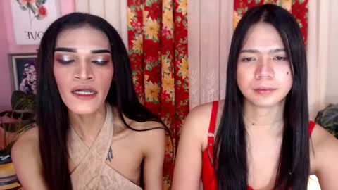 Snapshot of latina_goddes4uxxx chatting on February 20, 10:37 am ask me online show from February 20, 10:37 am