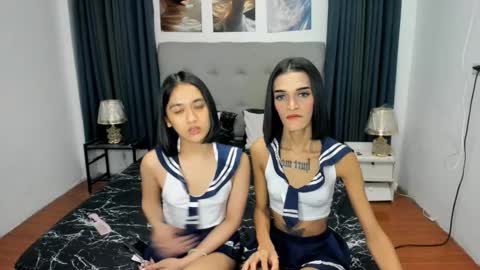 Snapshot of latina_goddes4uxxx chatting on November 3, 9:10 am ask me online show from November 3, 9:10 am