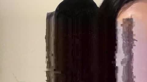 Snapshot of latinabellaa chatting on February 23, 2:09 am latinabellaa online show from February 23, 2:09 am