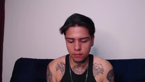 Snapshot of latinaleksa chatting on January 17, 8:00 pm Alex online show from January 17, 8:00 pm