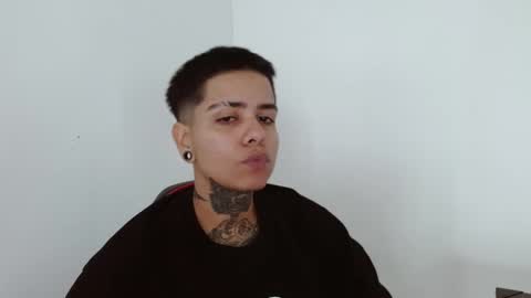 Snapshot of latinaleksa chatting on November 7, 12:16 pm Alex online show from November 7, 12:16 pm