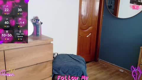 Snapshot of latinaqueen4u chatting on July 6, 2:47 pm Your Latina Lover online show from July 6, 2:47 pm
