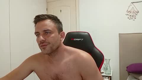 LatinBlueBoy online show from September 11, 5:46 pm