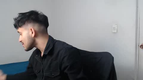 Snapshot of latinbunny7779 chatting on February 11, 6:08 am camilo online show from February 11, 6:08 am