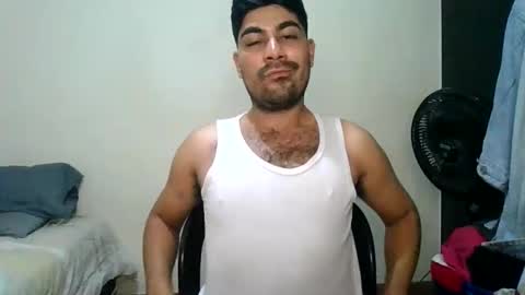 LATINHAYRIBOY online show from March 5, 4:08 am