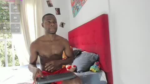 Snapshot of latinjacke chatting on May 23, 12:31 pm online show from May 23, 12:31 pm