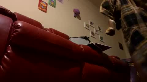 latinlover199518 online show from March 9, 6:06 am