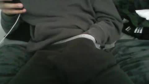 latinman7945 online show from March 6, 7:38 am