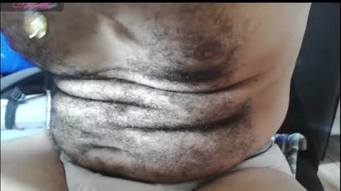 latinmartin254 online show from May 18, 5:52 pm