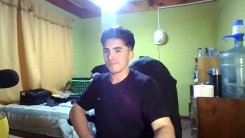latinn_babe online show from May 20, 2:18 am