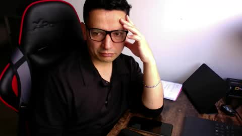 latino8484 online show from October 14, 8:26 am