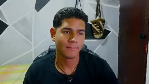 Snapshot of latinohotboy_ chatting on June 15, 11:56 am latinohotboy_ online show from June 15, 11:56 am