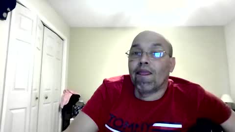 Snapshot of latinoinfla chatting on March 8, 9:29 pm latinoinfla online show from March 8, 9:29 pm