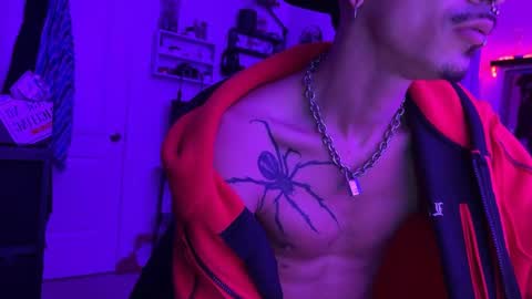 Snapshot of latinprincee chatting on March 24, 9:58 am latinprincee online show from March 24, 9:58 am