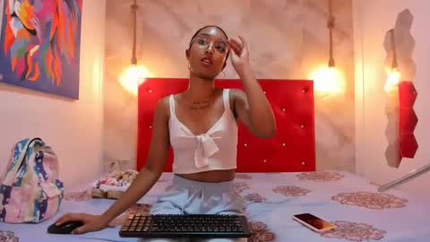 latins lovers20 online show from December 2, 5:59 pm